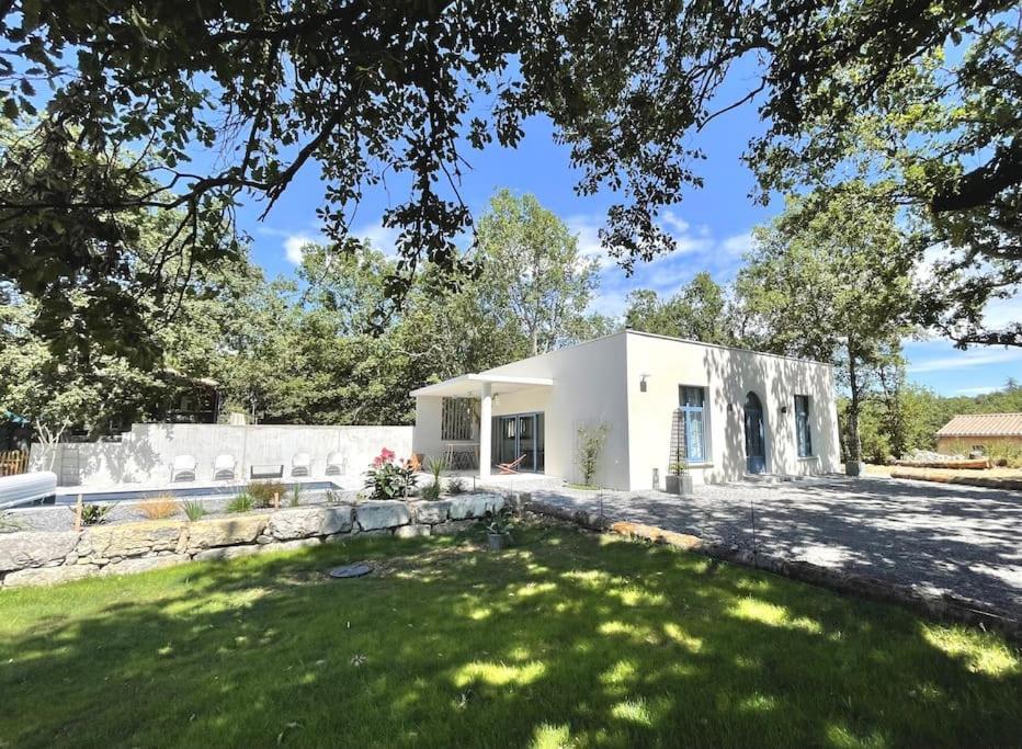 فيلا Le Pavillon D'Ete 4* - Elegant Et Lumineux Saint Alban Auriolles المظهر الخارجي الصورة